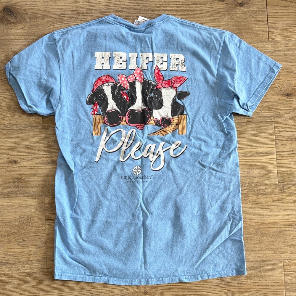 Simply Southern Light Blue Tee with Cow Trio Graphic